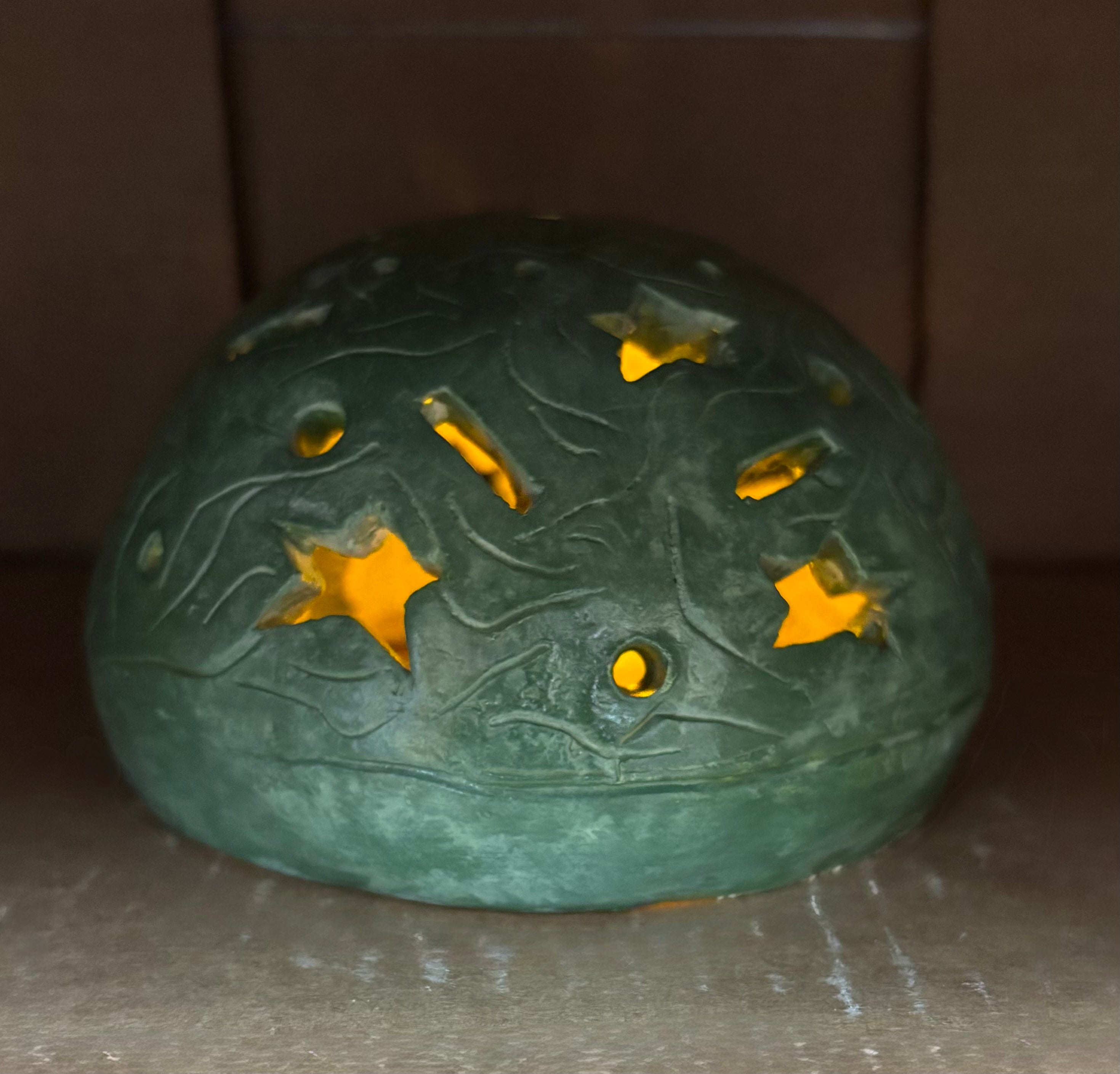 green light dome, night light    4" x4 1/2"