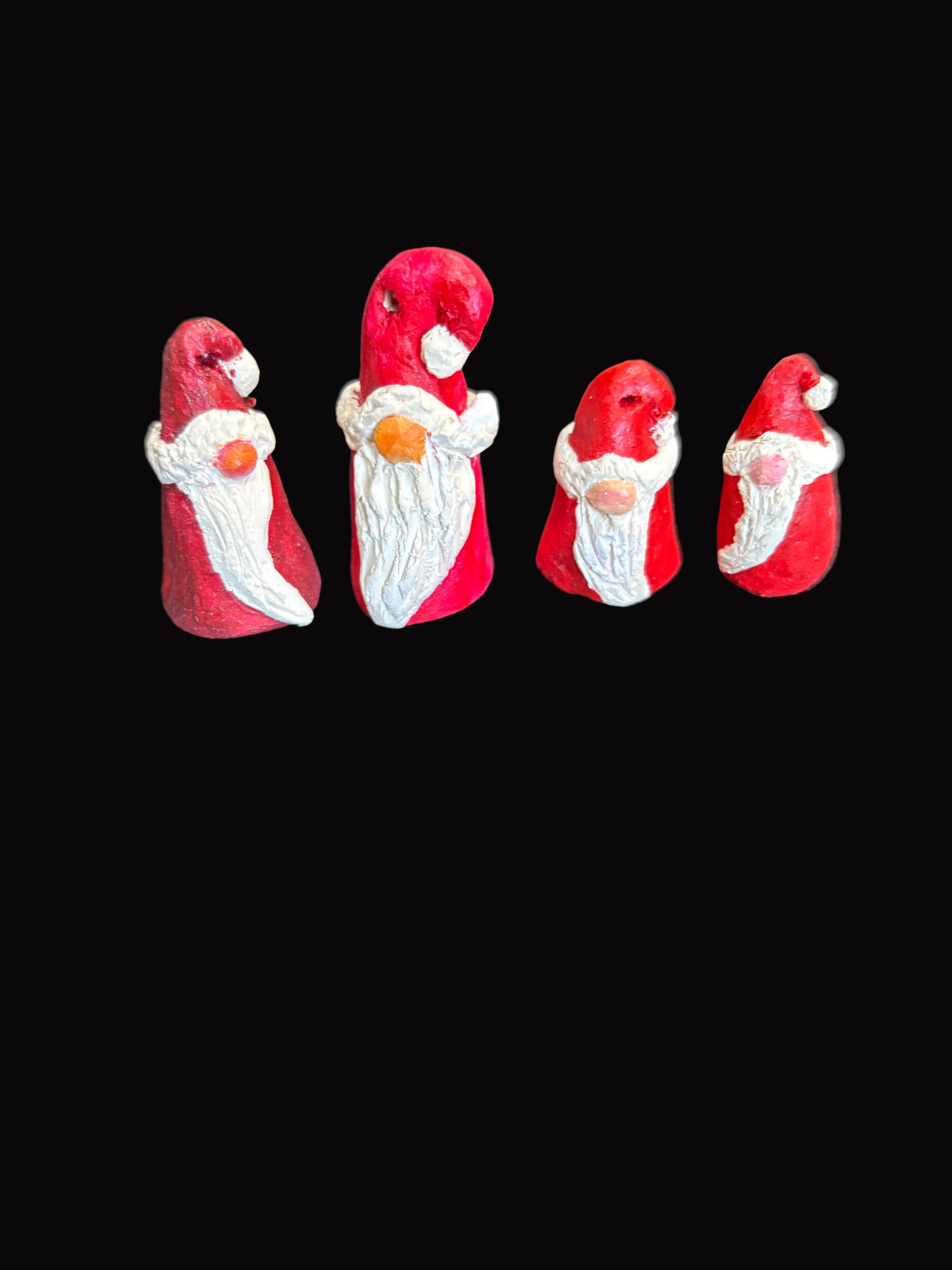 #34  4 little gnomes